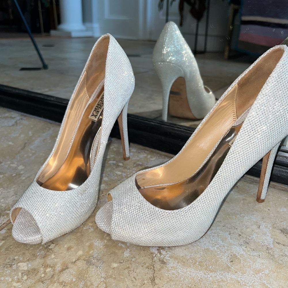 Badgley Mischka Silver Ponderosa Platform (8.5)